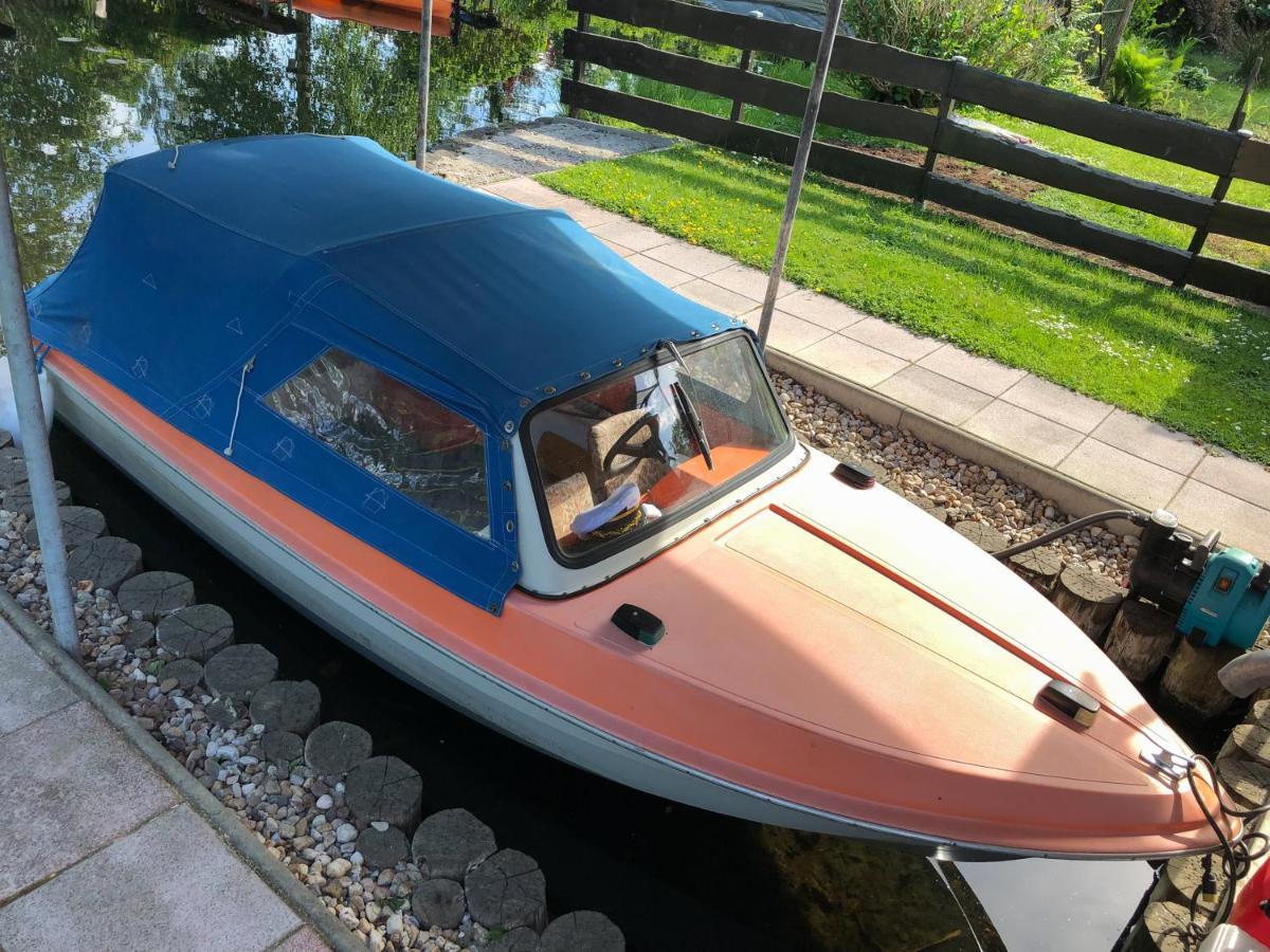 Ferienhaus Direkt An Der Spree Mit Whirlpool Und Sauna Berlín Exterior foto