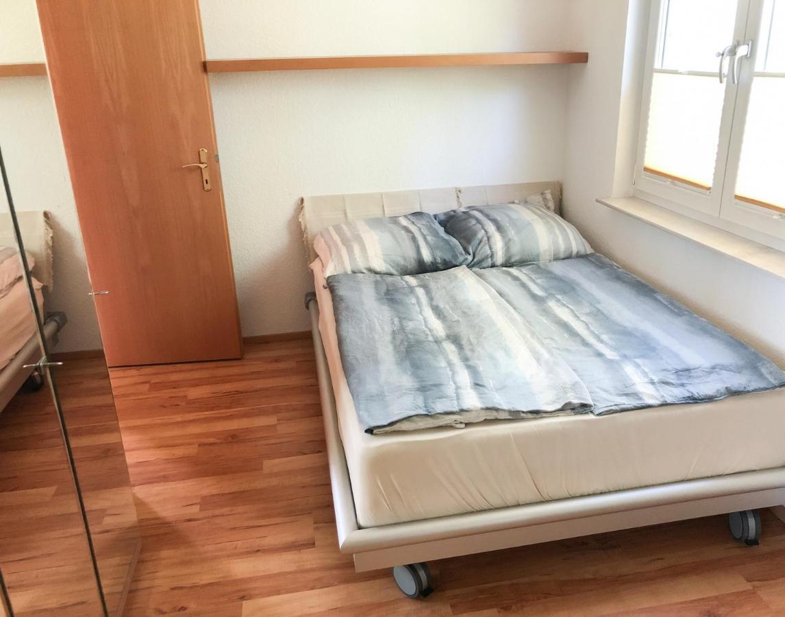 Ferienhaus Direkt An Der Spree Mit Whirlpool Und Sauna Berlín Exterior foto
